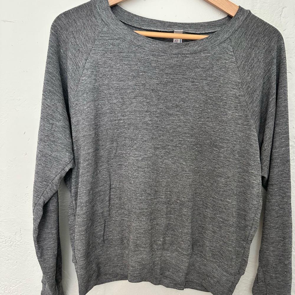 American Apparel Gray Long Sleeve T-Shirt with Crew Neck